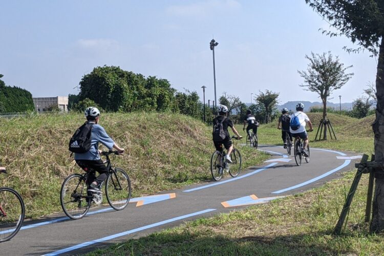 水戸平成学園高等学校　サイクリング
